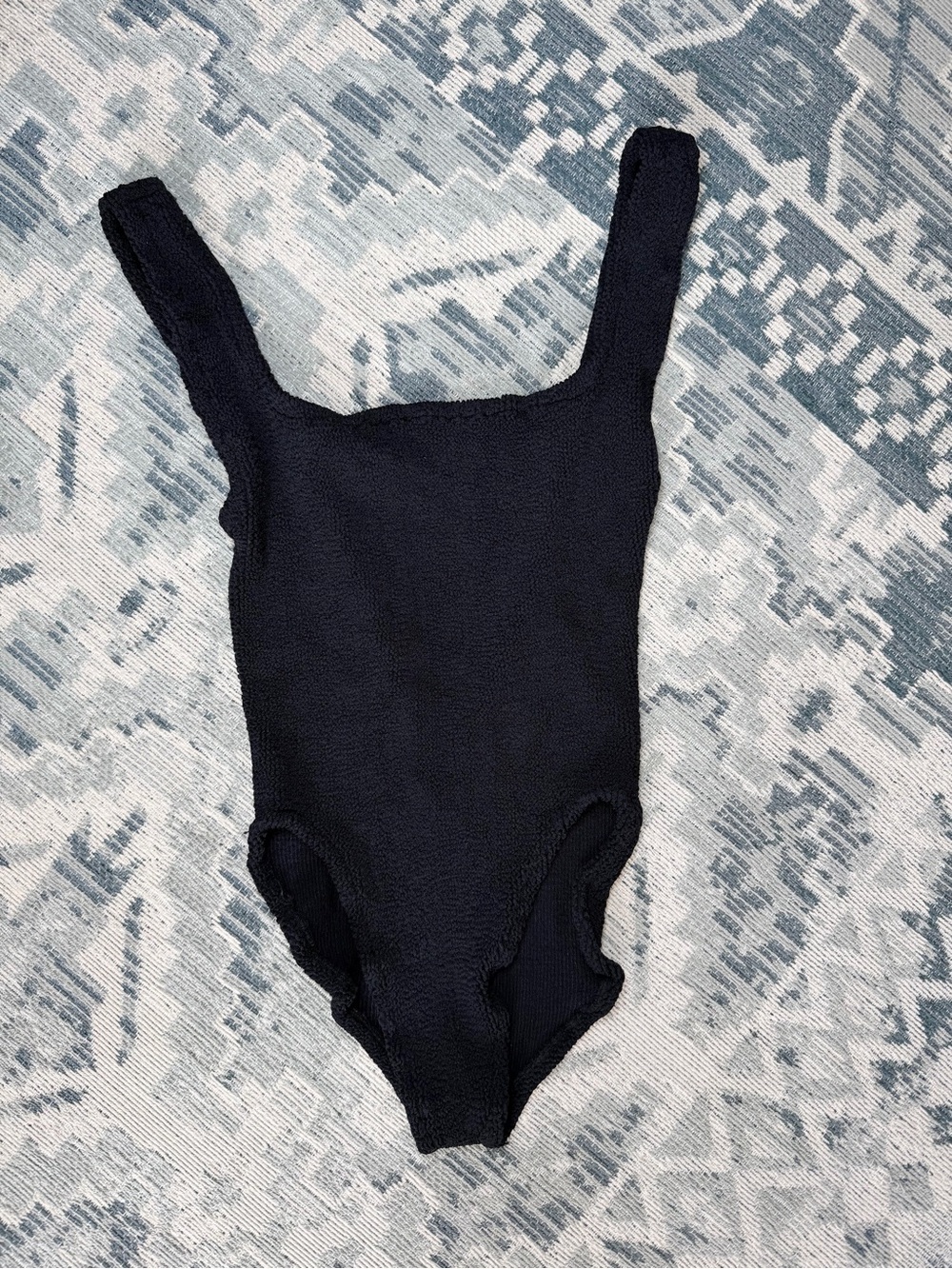 Hunza G Women’s Square Neck One Piece Swimsuit Black.